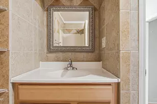 1613 Hickory Ave, Panama City, FL 32405 - Photo 7