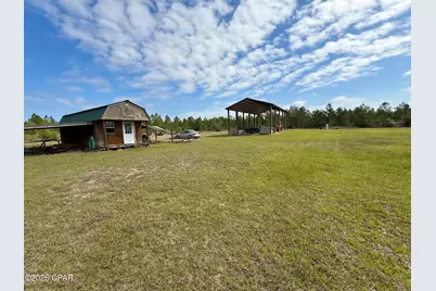 22985 NW Lamont Road, Fountain, FL 32438 - Photo 11