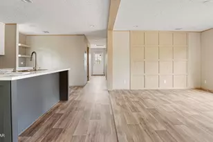 420 Hickory Bluff Cir, Southport, FL 32409 - Photo 19