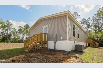 420 Hickory Bluff Circle, Southport, FL 32409 - Photo 5