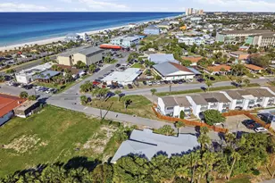 629 Laurel Ct, Panama City Beach, FL 32407 - Photo 9