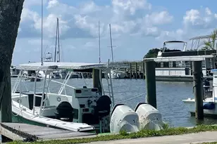 1584 Peachtree Rd, Apalachicola, FL 32320 - Photo 37