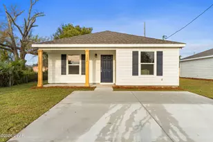 727 Kirklin Ave, Panama City, FL 32401 - Photo 1