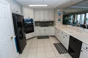 7115 Thomas Dr, Panama City Beach, FL 32408 - Photo 33