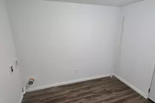 825 E 11th Ct, Panama City, FL 32401 - Photo 9