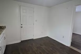 825 E 11th Ct, Panama City, FL 32401 - Photo 5