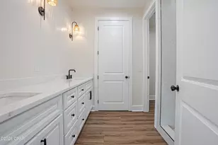 615 Seabreeze Dr, Panama City Beach, FL 32413 - Photo 37