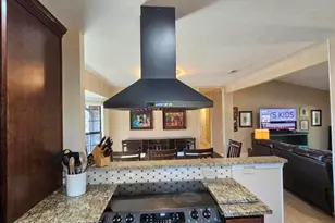 1110 Paton Ln, Lynn Haven, FL 32444 - Photo 9