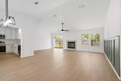 126 Byrd Drive, Panama City, FL 32404 - Photo 5