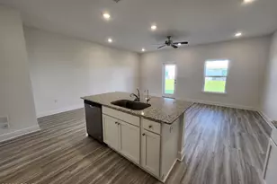 157 Ellery Ln, Panama City Beach, FL 32413 - Photo 3