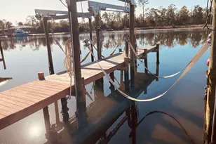 810 W 8th St Cir, Lynn Haven, FL 32444 - Photo 1