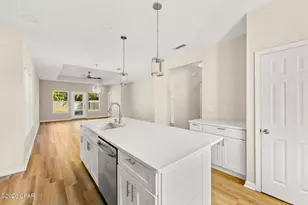 613 Live Oak Ln, Panama City, FL 32408 - Photo 7