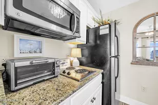 114 Carillon Market St, Panama City Beach, FL 32413 - Photo 15