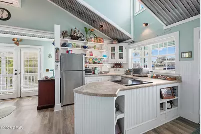 7372 Georgia Avenue, Port Saint Joe, FL 32456 - Photo 9