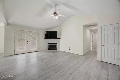 528 Hyde Park Drive, Crestview, FL 32539 - Photo 5