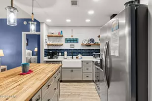 9860 S Thomas Dr, Panama City, FL 32408 - Photo 7