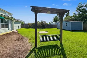 941 Agnes Scott Cir, Panama City, FL 32405 - Photo 85
