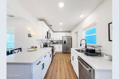 1026 Woodward Avenue, Port Saint Joe, FL 32456 - Photo 9