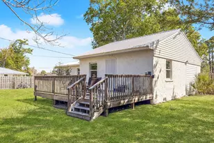 1026 Woodward Ave, Port Saint Joe, FL 32456 - Photo 21