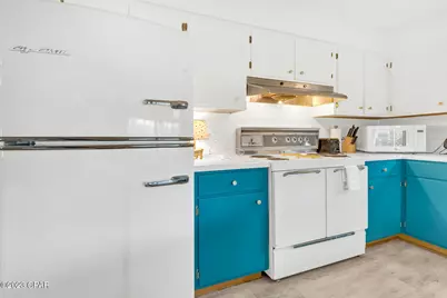 324 Derondo Street, Panama City Beach, FL 32413 - Photo 13