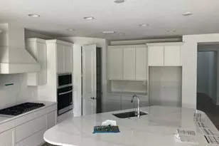 9351 Paradise Dr, Panama City Beach, FL 32413 - Photo 15