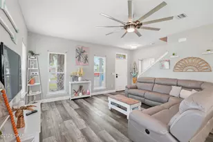 5701 Hilltop Ave, Panama City Beach, FL 32408 - Photo 9