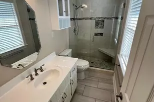 7426 Berry Dr, Grand Ridge, FL 32442 - Photo 7