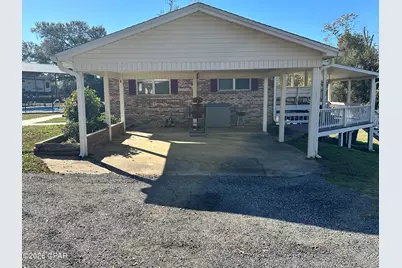 7426 Berry Drive, Grand Ridge, FL 32442 - Photo 17