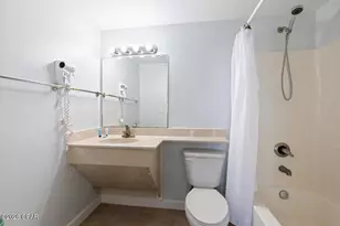 9900 Thomas Dr, Panama City Beach, FL 32408 - Photo 21