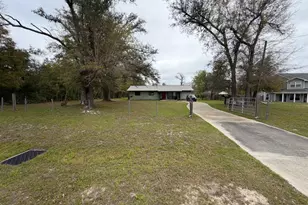 6718 Wendy Rd, Panama City, FL 32404 - Photo 3