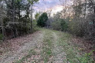 5372 Sonic Dr, Marianna, FL 32448 - Photo 1