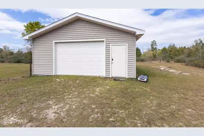 869 Peacock Circle, Youngstown, FL 32466 - Photo 5