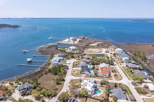 1300 Savannah Dr, Panama City, FL 32405 - Photo 45