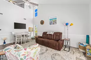 17462 Front Beach Rd, Panama City Beach, FL 32413 - Photo 5