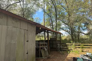 5198 Millers Ferry Rd, Vernon, FL 32462 - Photo 9