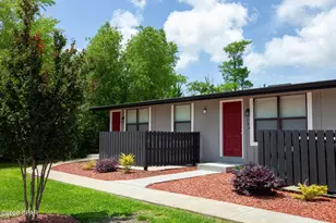 425 E 19th St, Panama City, FL 32405 - Photo 11