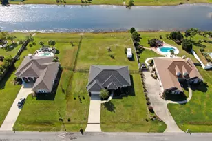 3338 Nautical Dr, Southport, FL 32409 - Photo 41