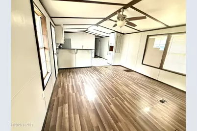 241 Leonardo Lane, Defuniak Springs, FL 32433 - Photo 5