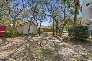 305 Peachtree Cir, Santa Rosa Beach, FL 32459 - Photo 37