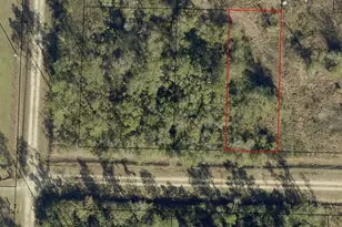 11709 Laurel St, Fountain, FL 32438 - Photo 1