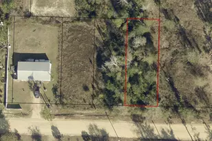 11817 Laurel St, Fountain, FL 32438 - Photo 1