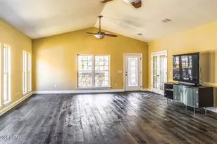 4005 Riverside Dr, Panama City, FL 32404 - Photo 9