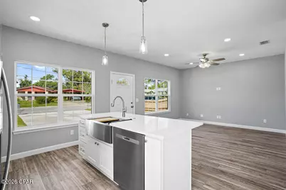 709 E 10th Court, Panama City, FL 32401 - Photo 5