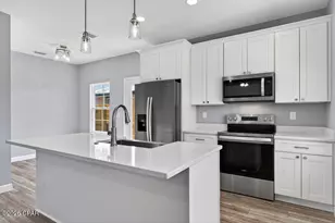 709 E 10th Ct, Panama City, FL 32401 - Photo 11