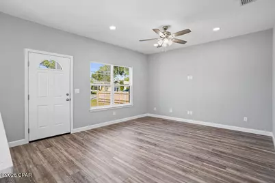 709 E 10th Court, Panama City, FL 32401 - Photo 9