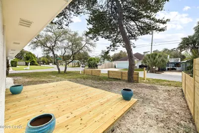 22604 Hilltop Avenue, Panama City Beach, FL 32413 - Photo 17