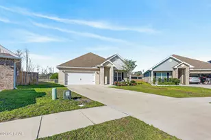 1245 Conolly Blvd, Lynn Haven, FL 32444 - Photo 3
