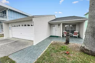 625 Lyndell Ln, Panama City Beach, FL 32407 - Photo 1