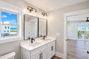 111 S 38th St, Mexico Beach, FL 32456 - Photo 17