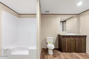 5517 Adalee Rd, Panama City, FL 32404 - Photo 11